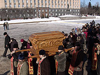 Орловская епархия отметила праздник Собора новомучеников Российских крестных ходом; 7 февраля 2010 г.