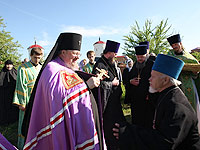 Архиерейское служение в день памяти прп. Макария Алтайского в Болхове. 31 мая 2010 г.