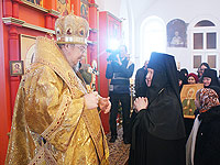 Архиерейское служение в монастыре блаженной Ксении Петербургской Дмитровского района. 6 февраля 2011 г.