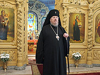 Архиерейское служение в праздник Воздвижения Креста Господня в Богоявленском соборе. 27 сентября 2011 г.