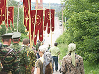 В Болхове прошёл второй общегородской воинский Крестный ход. 10 июня 2012 г.