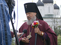 В день памяти священноисповедника Георгия Коссова архиепископ Антоний совершил литургию в Спасо-Преображенском соборе г. Болхова, а также посетил храм святого священноисповедника Георгия Коссова в селе Чекряк и Троицкий Рождества Богородицы Оптин женский монастырь. 8 сентября 2012 г.