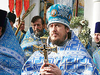 Архиепископ Орловский и Ливенский Антоний совершил Божественную литургию в храме Иверской иконы Божией Матери г. Орла. 26 октября 2012 г.