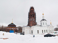 В неделю 2-ю Великого поста архиепископ Орловский и Ливенский Антоний совершил литургию в Богоявленском соборе г. Орла. 31 марта 2013 г.
