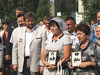 В Ливнах совершены Божественная литургия и панихида в память о воинах-интернационалистах. 12 августа 2013 г.