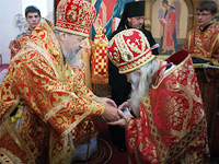 В монастыре святого Кукши совершена Божественная литургия — центральное событие торжеств в честь 900-летия крещения Орловщины. 9 сентября 2013 г.