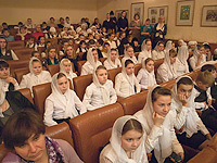 В Орловско-Ливенской епархии состоялся III ежегодный фестиваль воскресных школ. 10 ноября 2013 г.