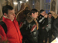 В праздник Богоявления архиепископ Орловский и Ливенский Антоний совершил Божественную литургию в Богоявленском соборе Орла, возглавил крестный ход на иордань и Чин великого освящения воды в реке Оке. 19 января 2014 г.