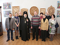 В Орловском объединенном литературном музее им. И. С. Тургенева начала работу выставка Артели православных художников, приуроченная к празднику Светлого Христова Воскресения. 3 апреля 2014 г.