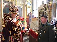 В день памяти своих небесных покровителей, Виленских мучеников Антония, Иоанна и Евстафия, архиепископ Орловский и Ливенский Антоний совершил литургию в Ахтырском соборе Орла. 27 апреля 2014 г.