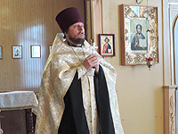 В праздник святых Петра и Февронии в храме Рождества Пресвятой Богородицы поселка Глазуновка прошел праздник многодетных семей. 8 июля 2014 г.