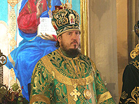 В день памяти преподобного Сергия Радонежского митрополит Орловский и Болховский Антоний в сослужении епископа Ливенского и Малоархангельского Нектария совершил Божественную литургию в Свято-Сергиевском кафедральном соборе г. Ливны. 8 октября 2014 г.