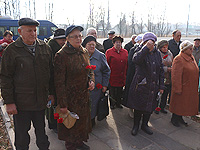 В День памяти жертв политических репрессий в Орле совершено молитвенное поминовение жертв репрессий. 30 октября 2014 г.