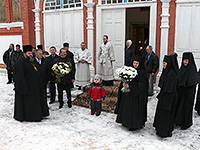 Митрополит Орловский и Болховский Антоний совершил Божественную литургию в Христорождественском храме г. Болхова. 10 января 2015 г.