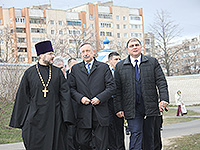 Митрополит Орловский и Болховский Антоний провел рабочую встречу с полпредом Президента в ЦФО Александром Бегловым. 14 апреля 2015 г.