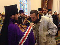 В праздник Иверской иконы Божией Матери епископ Ливенский и Малоархангельский Нектарий совершил Божественную литургию в храме Иверской иконы Божией Матери города Орла, приуроченную к престольному празднику храма. 26 октября 2015 г.