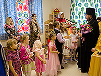 В Ливенской епархии открылся православный семейный центр. 14 октября 2015 г.