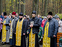 В Ливенском районе почтили память жертв большевистских репрессий. 25 октября 2015 г.