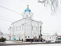 В праздник Введения во храм Пресвятой Богородицы епископ Ливенский и Малоархангельский Нектарий возглавил торжества в честь престольного праздника Свято-Введенского женского монастыря г. Орла. 4 декабря 2015 г.