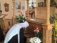 В день памяти священноисповедника Георгия Коссова митрополит Орловский и Болховский Антоний посетил с Архипастырским визитом Болховский район и совершил литургию в храме священноисповедника Георгия Коссова села Спас-Чекряк. 8 сентября 2016 г.