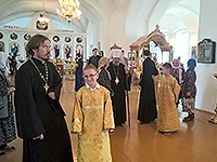 В день памяти священноисповедника Георгия Коссова митрополит Орловский и Болховский Антоний посетил с Архипастырским визитом Болховский район и совершил литургию в храме священноисповедника Георгия Коссова села Спас-Чекряк. 8 сентября 2016 г.