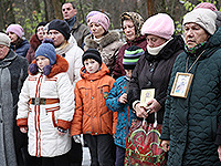В День памяти жертв политических репрессий состоялся традиционный крестный ход к мемориалу жертвам большевистских репрессий Ливенского района в урочище Липовчик. 30 октября 2016 г.
