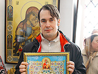 В день памяти 40 мучеников, в Севастийском озере мучившихся, день празднования иконе Божией Матери «Знамение» Курская-Коренная, митрополит Орловский и Болховский Антоний совершил Божественную Литургию Преждеосвященных Даров в Георгиевском храме города Болхова. Владыка также совершил чин освящения колоколов для колокольни храма и совершил литию на могиле монаха Мирослава (в миру — Михаила Леонидовича Дорофеева). 21 марта 2017 г.