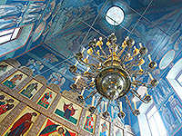 Во вторник Страстной седмицы митрополит Орловский и Болховский Антоний совершил в сослужении епископа Мценского Алексия, викария Орловской епархии, Божественную литургию Преждеосвященных даров в Свято-Троицком храме Мценска. 11 апреля 2017 г.