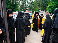 В Корсунской Князь-Владимирской мужской пустыни Верховского района во второй раз состоялся фестиваль летнего веселья «Корсунь Владимирская». 30 июля 2017 г.