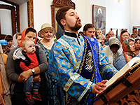 В день празднования Балыкинской иконе Божией Матери в Свято-Введенском женском монастыре Орла митрополит Орловский и Болховский Антоний совершил в сослужении епископа Мценского Алексия Божественную литургию у почитаемого народом святого образа. 13 июля 2017 г.