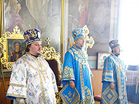 В день празднования Ахтырской иконе Божией Матери Божественную литургию в Ахтырском кафедральном соборе Орла в честь его престольного праздника совершил митрополит Орловский и Болховский Антоний в сослужении епископа Ливенского и Малоархангельского Нектария и епископа Мценского Алексия, викария Орловской епархии. 15 июля 2017 г.