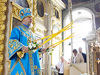В день празднования Ахтырской иконе Божией Матери Божественную литургию в Ахтырском кафедральном соборе Орла в честь его престольного праздника совершил митрополит Орловский и Болховский Антоний в сослужении епископа Ливенского и Малоархангельского Нектария и епископа Мценского Алексия, викария Орловской епархии. 15 июля 2017 г.