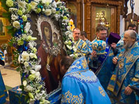 В день церковного празднования Иверской иконе Божией Матери, торжества в честь престольного праздника храма Иверской иконы Божией Матери в Орле возглавил митрополит Орловский и Болховский Антоний, который совершил здесь литургию в сослужении епископа Ливенского и Малоархангельского Нектария и епископа Мценского Алексия. 26 октября 2017 г.
