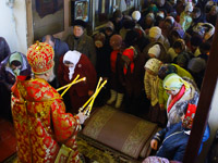 В день памяти великомученика Димитрия Солунского митрополит Орловский и Болховский Антоний совершил литургию в храме великомученика Димитрия Солунского города Дмитровска. 8 ноября 2017 г.