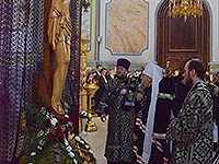 В Неделю 5-ю Великого поста митрополит Орловский и Болховский Антоний совершил богослужение с чином Пассии в храме Смоленской иконы Божией Матери г. Орла. 25 марта 2018 г.