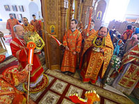 Во вторник Светлой Седмицы митрополит Орловский и Болховский Антоний в сослужении епископа Ливенского и Малоархангельского Нектария и епископа Мценского Алексия совершил литургию в Иверском храме Орла в честь его престольного праздника. 10 апреля 2018 г.