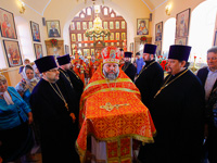 В день памяти великомученика Георгия Победоносца митрополит Орловский и Болховский Антоний совершил в сослужении епископа Ливенского и Малоархангельского Нектария Божественную литургию в храме великомученика Георгия Победоносца города Ливны. 6 мая 2018 г.