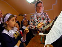 В день памяти великомученика Георгия Победоносца митрополит Орловский и Болховский Антоний совершил в сослужении епископа Ливенского и Малоархангельского Нектария Божественную литургию в храме великомученика Георгия Победоносца города Ливны. 6 мая 2018 г.