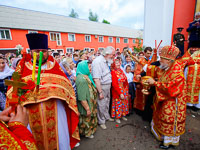 В день памяти великомученика Георгия Победоносца митрополит Орловский и Болховский Антоний совершил в сослужении епископа Ливенского и Малоархангельского Нектария Божественную литургию в храме великомученика Георгия Победоносца города Ливны. 6 мая 2018 г.