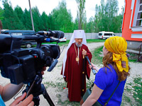 В день памяти великомученика Георгия Победоносца митрополит Орловский и Болховский Антоний совершил в сослужении епископа Ливенского и Малоархангельского Нектария Божественную литургию в храме великомученика Георгия Победоносца города Ливны. 6 мая 2018 г.