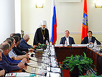 Митрополит Орловский и Болховский Антоний и председатель ИППО Сергей Степашин приняли участие в открытии X Всероссийского семинара руководителей региональных отделений Императорского Православного Палестинского Общества в Орле. 26 мая 2018 г.