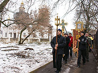 Первый из областных крестных ходов обошел центр Орла. 27 декабря 2009 г.